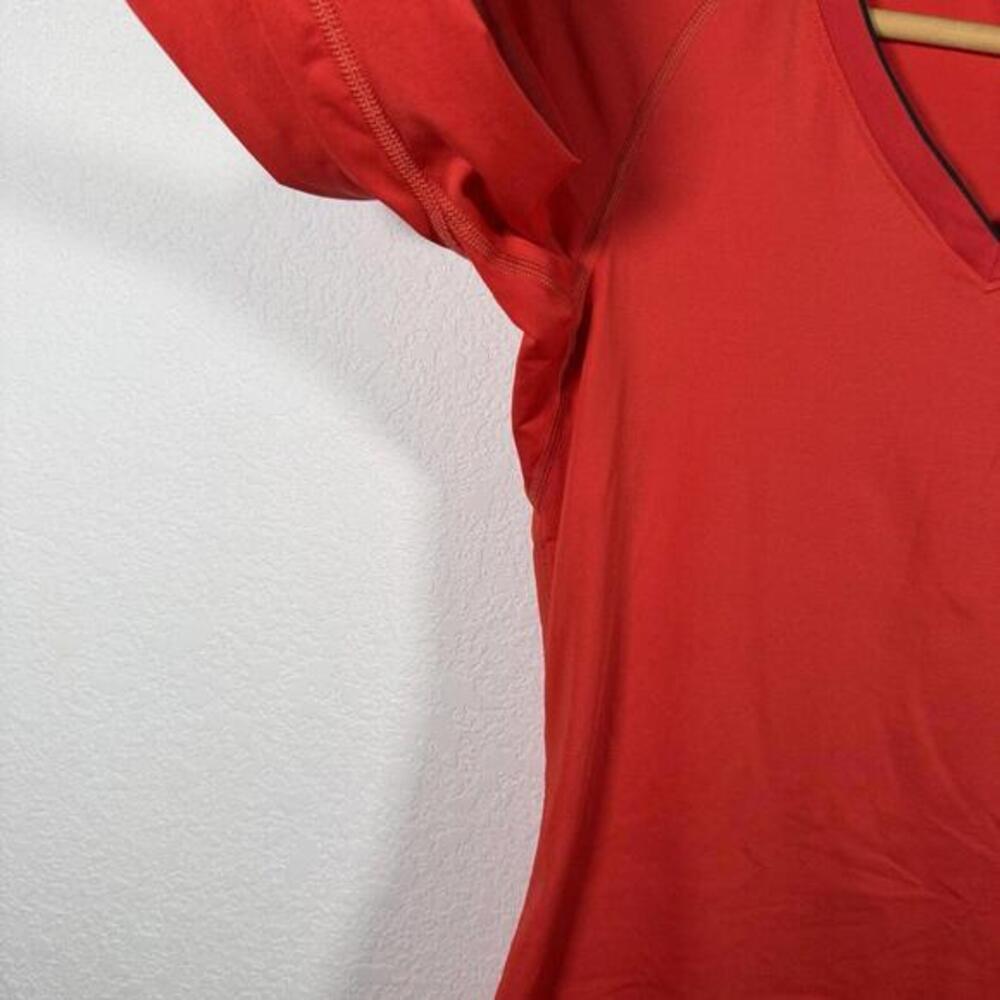 Nike Pro Dri-Fit Long Sleeve Shirt Women's Red Size Small - Picture 7 of 7